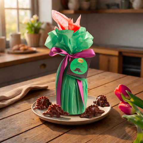 Small Milk Chocolate Easter Egg with 4 Dinosaurs Shapes Milk Chocolate